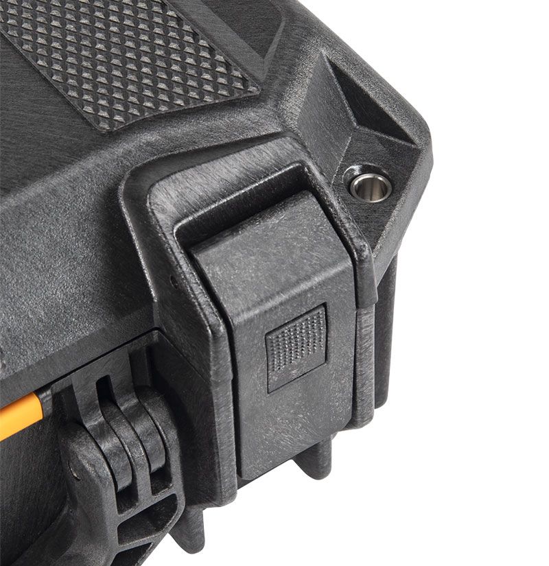 V200 Vault Medium Pistol Case With Pick N Pluck Foam Black